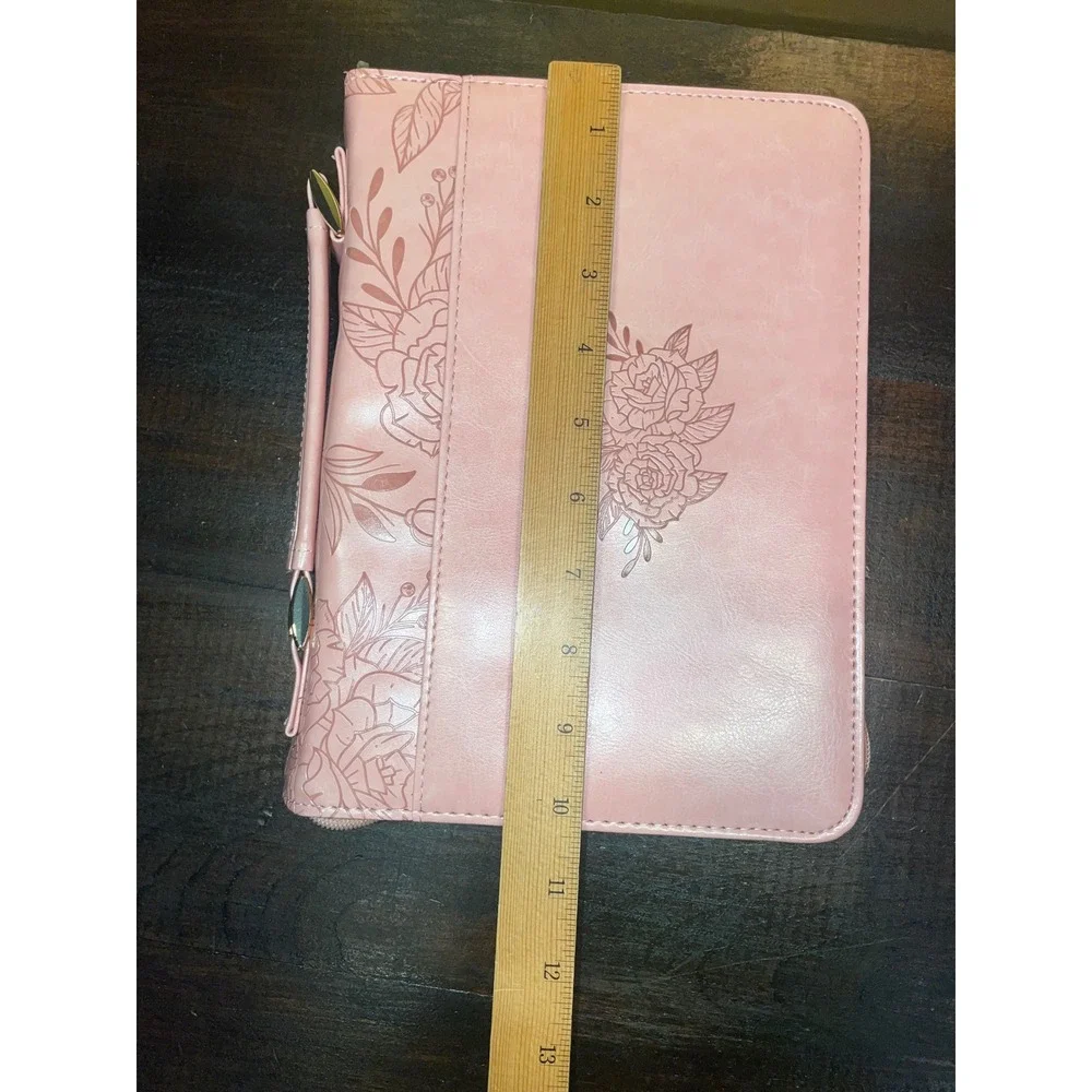 Christian Art Gifts‎ Vegan Leather Pink Gold Flora Bible Cover Carry Case 31:25